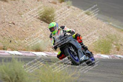 media/Jun-04-2022-WERA (Sat) [[b852bbbd55]]/Race 9 LW Twins Superbike V6 LW D Superstock/